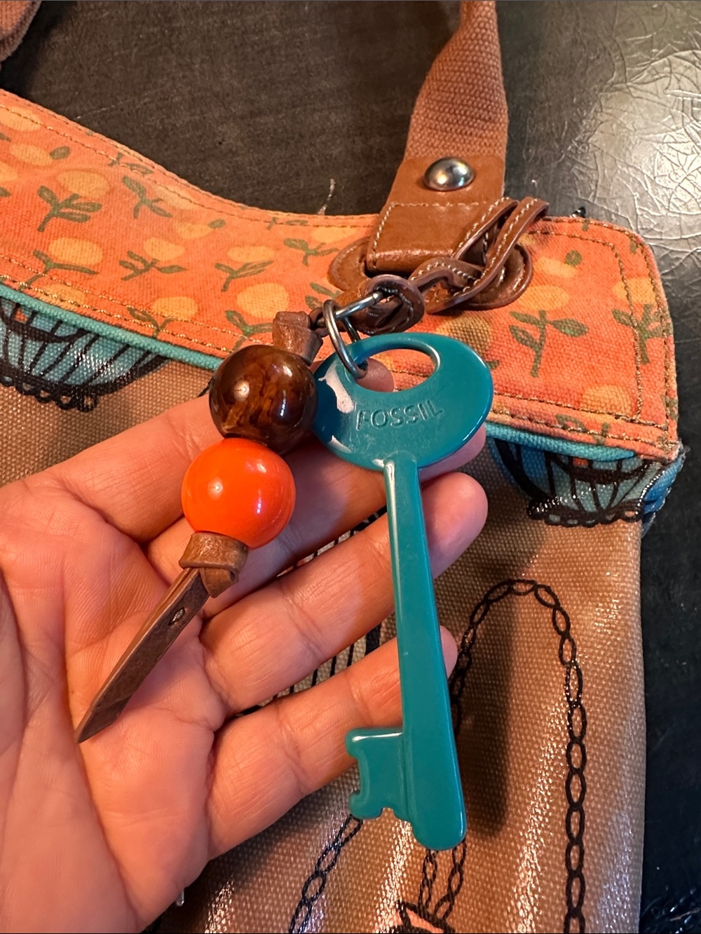 Fossil Printed Birdcage Bag in Tan and Orange - Picture 3 of 14